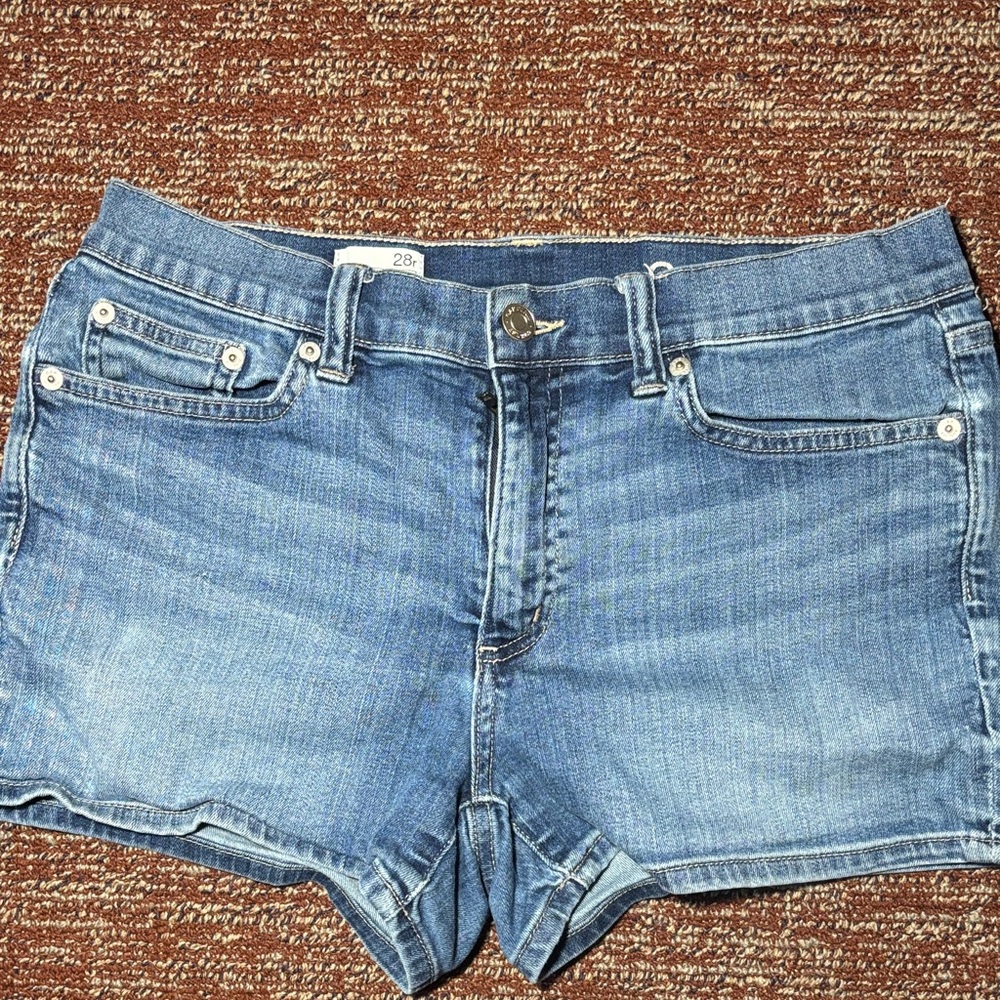 Gap denim slim shorts‎ women’s 28R Jean shorts